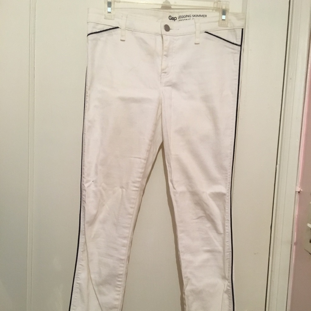 Gap white skinny jeggings